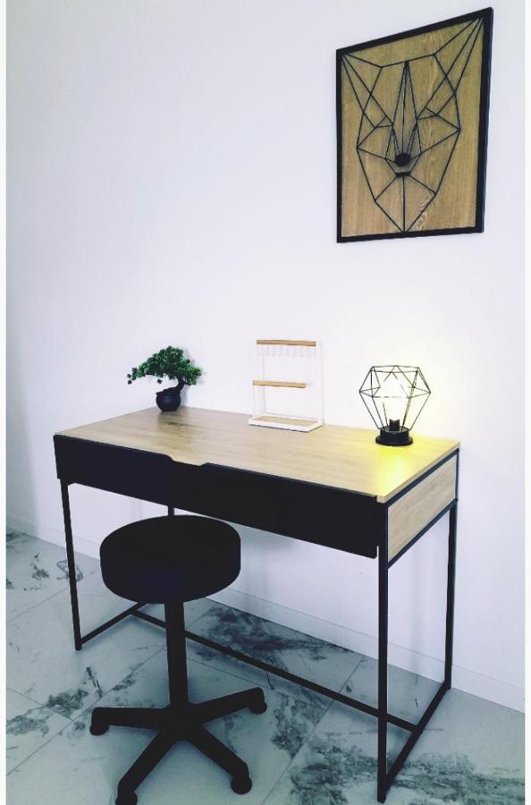 Appartement Le Moderne Ideal Pour Couples Et Professionnels Ornans Bagian luar foto